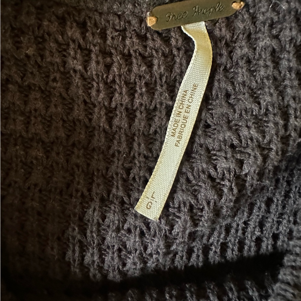 Free People- Charcoal Moonshine Sweater - Picture 4 of 10